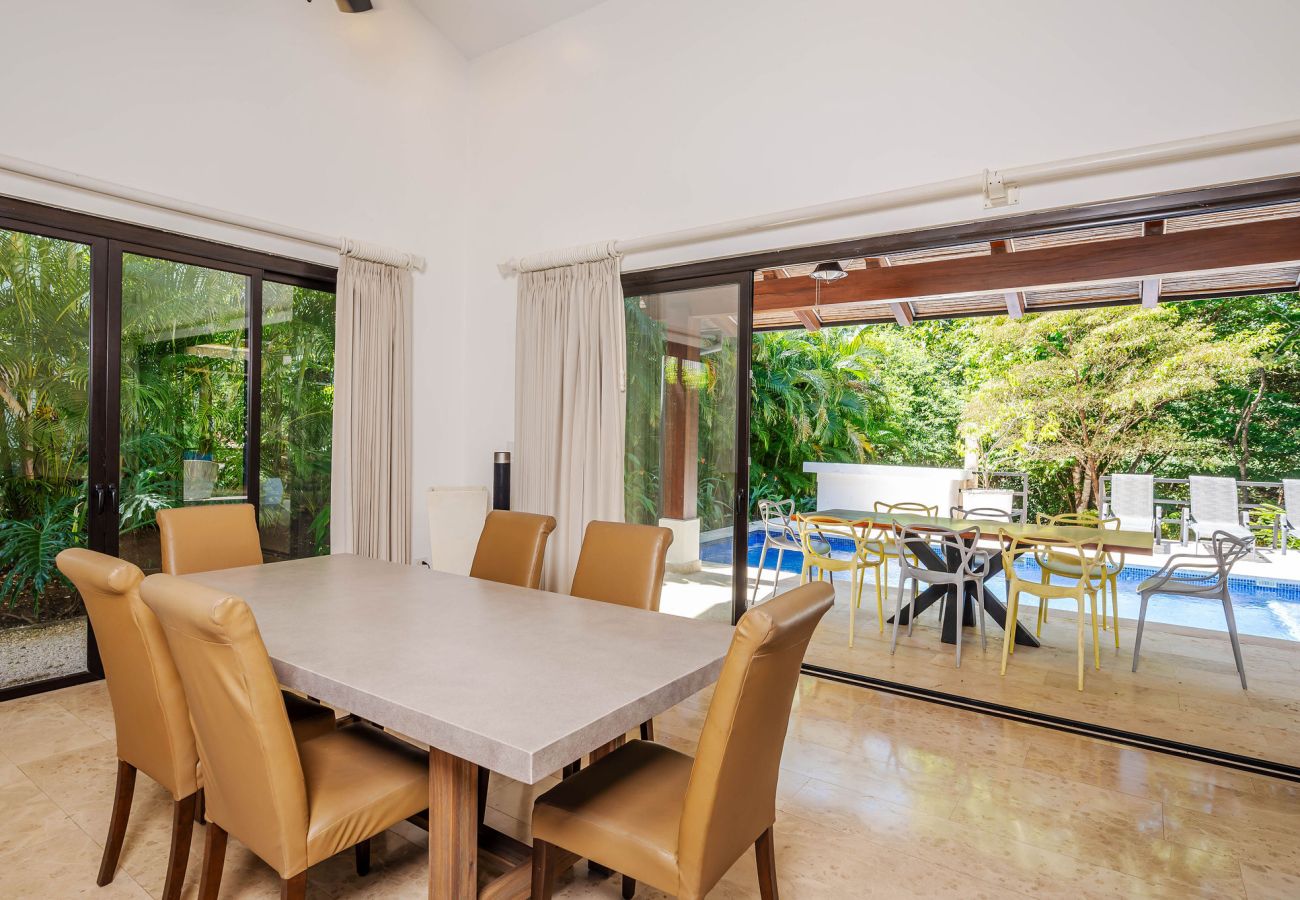 Villa en Cabo Velas - Private Pool Luxury Modern House | Llama del Bosque |Reserva Conchal Golf Resort