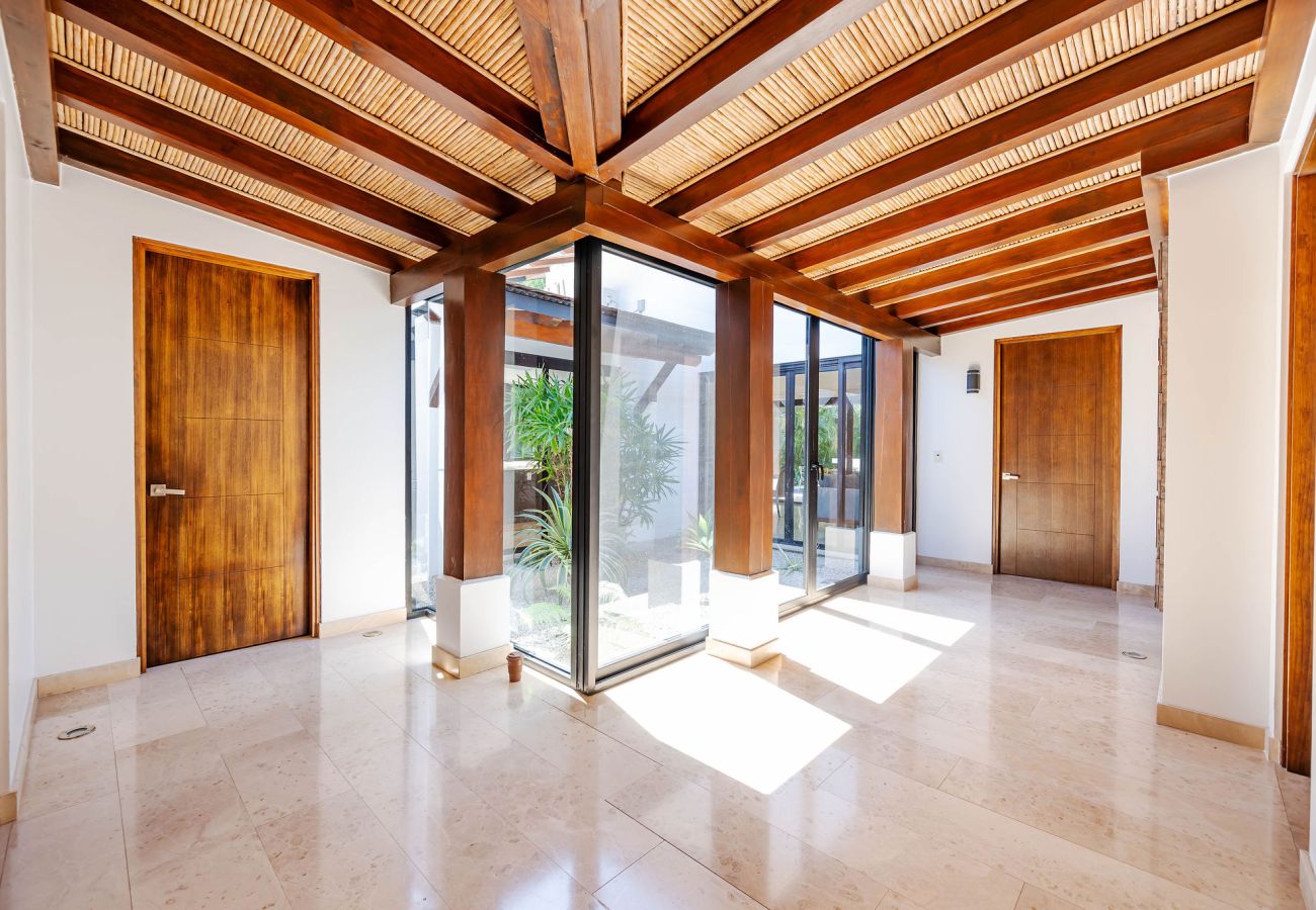 Villa en Cabo Velas - Private Pool Luxury Modern House | Llama del Bosque |Reserva Conchal Golf Resort