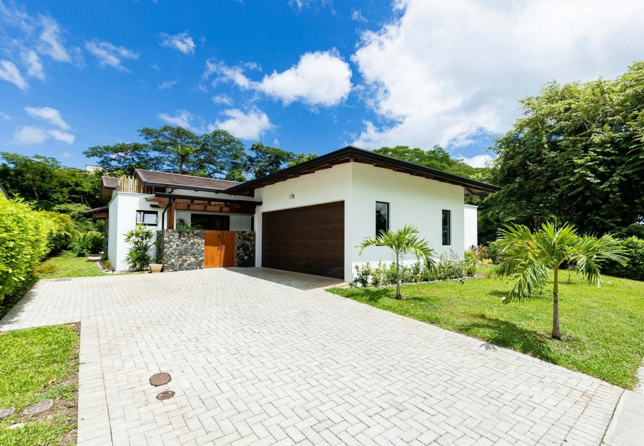 Villa en Cabo Velas - Private Pool Luxury Modern House | Llama del Bosque |Reserva Conchal Golf Resort