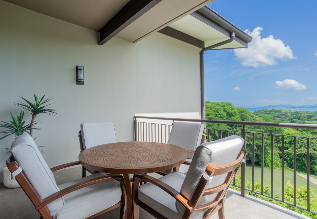 Condominium in Cabo Velas - Roble Sabana 404 Luxury Condo Adults Only - Reserva Conchal