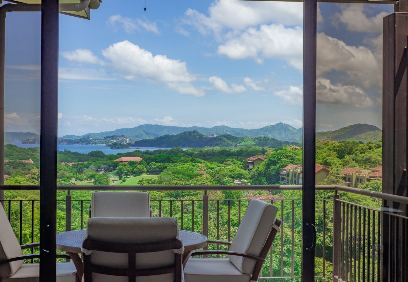 Condominium in Cabo Velas - Roble Sabana 404 Luxury Condo Adults Only - Reserva Conchal