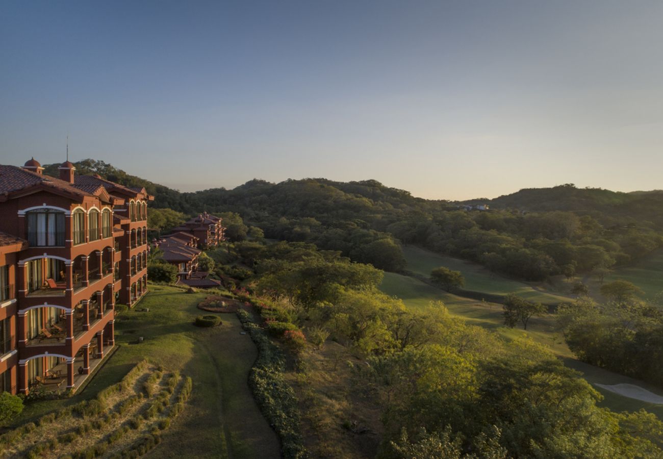 Condominium in Cabo Velas - Bougainvillea 5102 Luxury Condo - Reserva Conchal