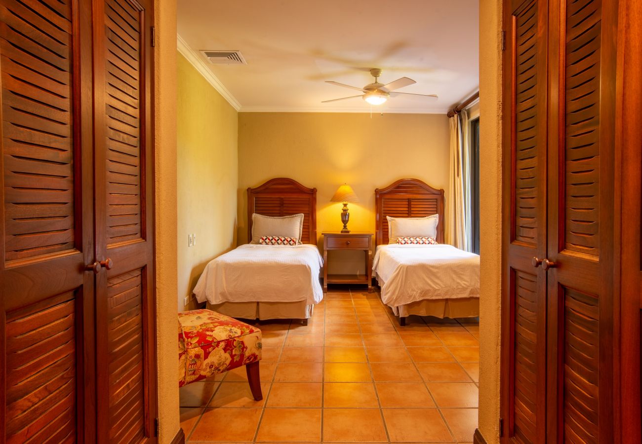 Condominium in Cabo Velas - Bougainvillea 5102 Luxury Condo - Reserva Conchal