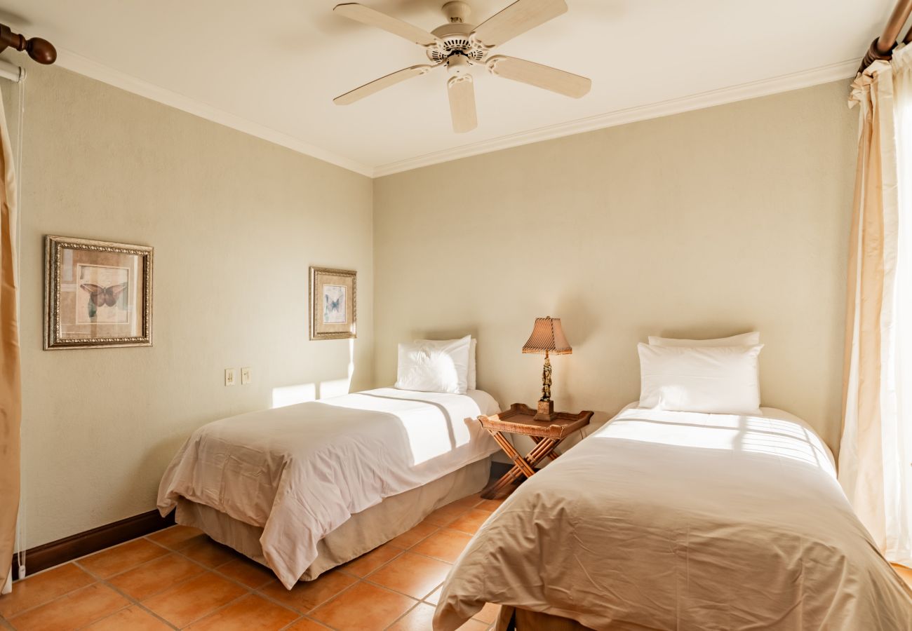 Condominium in Cabo Velas - Bougainvillea 2306 Luxury Condo - Reserva Conchal